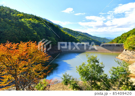東条ダム(長野県筑北村)【2021.10】 85409420