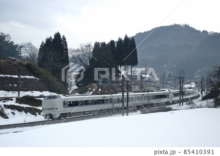 北陸本線 石動-倶利伽羅 JR西日本 683系 S13+S03編成(金沢) しらさぎ 試運転 北陸本線 石動-倶利伽羅 JR西日本 683系 S13+S03編成(金沢) しらさぎ 試運転 85410391