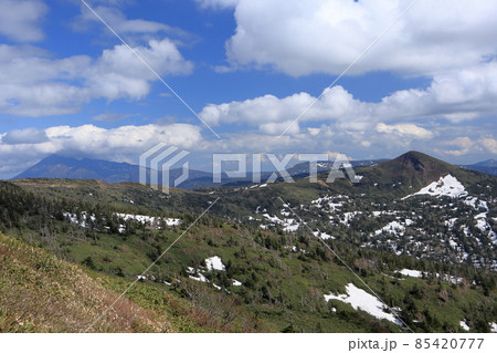 八幡平から望む岩手山とモッコ岳 八幡平から望む岩手山とモッコ岳 85420777