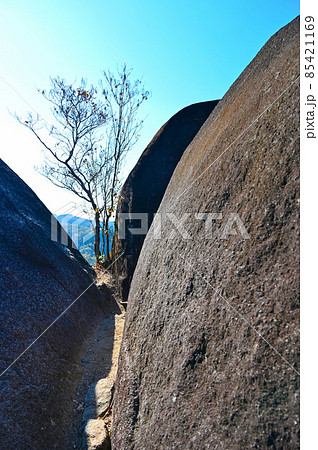 鬼岩公園　蓮華岩　瑞浪市 85421169