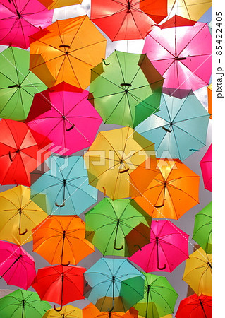 ポルトガル　アゲタのアンブレラ・スカイ・プロジェクト 85422405