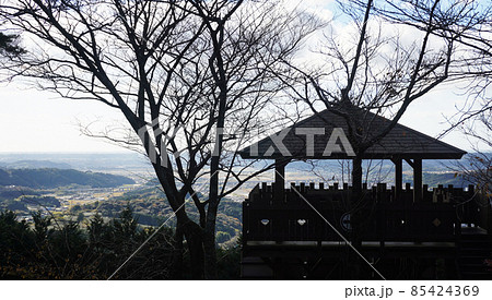 城ケ平公園内公園＜01＞（森町を一望できる展望台）静岡県周智郡森町城ケ平公園より 85424369