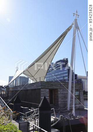 東京都品川区東品川の天王洲ハーバーマーケットの風景 東京都品川区東品川の天王洲ハーバーマーケットの風景 85425828
