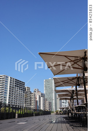 東京都品川区東品川の天王洲ハーバーマーケットの風景 東京都品川区東品川の天王洲ハーバーマーケットの風景 85425833