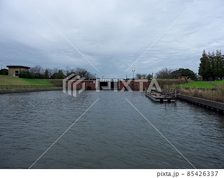 横利根閘門ふれあい公園 85426337