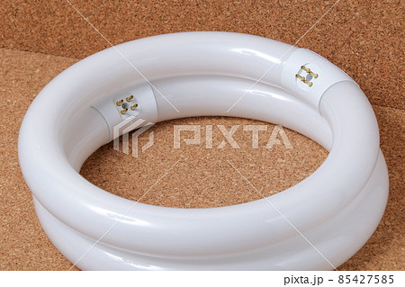 蛍光管, 蛍光灯, 円形蛍光灯, 電気, ガラス管, ガラス, 丸, 光, ライト, エネルギー 蛍光管, 蛍光灯, 円形蛍光灯, 電気, ガラス管, ガラス, 丸, 光, ライト, エネルギー 85427585