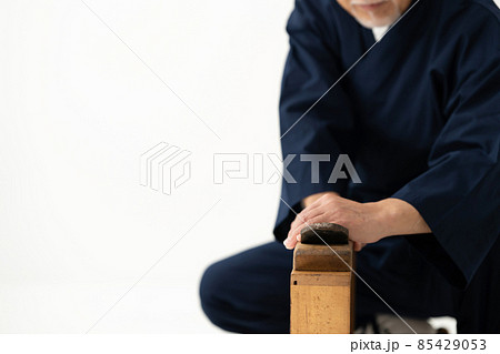 職人 大工 カンナ シニア 職人 大工 カンナ シニア 85429053