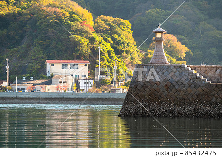 《広島県》下蒲刈島・三之瀬の朝の風景 85432475