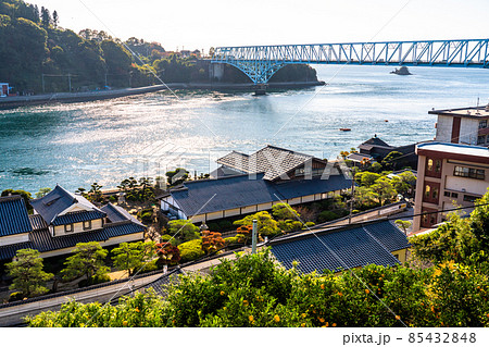 《広島県》下蒲刈島・三之瀬の朝の風景 《広島県》下蒲刈島・三之瀬の朝の風景 85432848