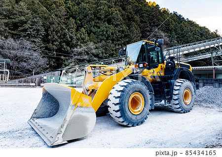 埼玉県秩父郡 秩父石灰工業 工場 重ー機ホイールローダー 埼玉県秩父郡 秩父石灰工業 工場 重ー機ホイールローダー 85434165