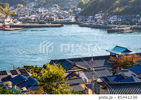 《広島県》下蒲刈島・三之瀬の朝の風景 85441236