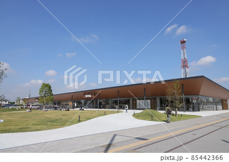 東武動物公園駅前の大規模なショッピングセンターの建物 東武動物公園駅前の大規模なショッピングセンターの建物 85442366