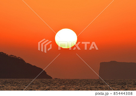 五島灘、角力灘、大角力の夕景 五島灘、角力灘、大角力の夕景 85444308