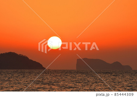 五島灘、角力灘、大角力の夕景 85444309