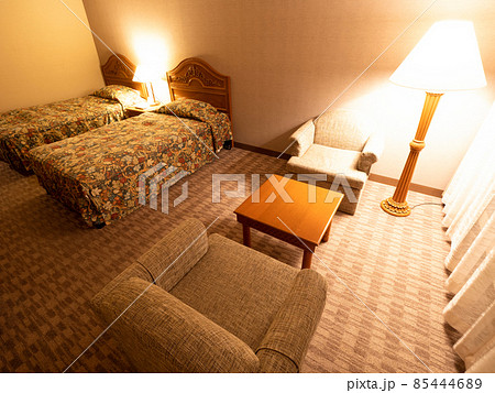 リゾートホテルの客室 85444689