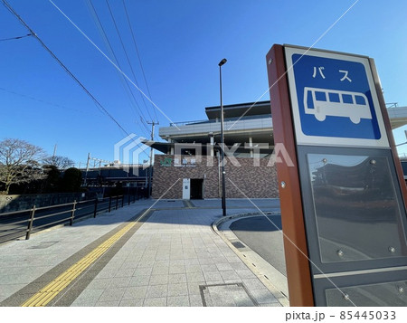 Jr川越線、指扇駅北口のバス乗り場 85445033