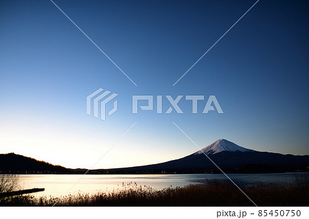大石公園における富士夜景 <河口湖> 大石公園における富士夜景 <河口湖> 85450750