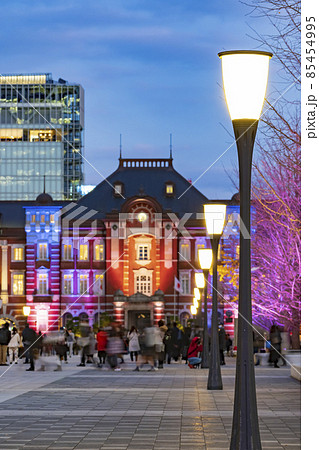 【都市風景】東京駅丸の内駅舎イルミネーション 85454995