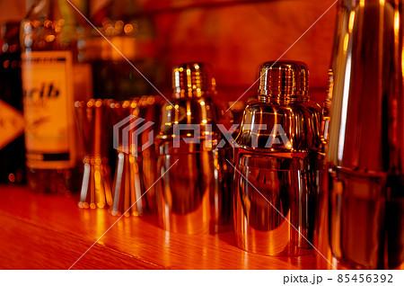 東京都新宿区新宿三丁目にあるバーの景色 東京都新宿区新宿三丁目にあるバーの景色 85456392