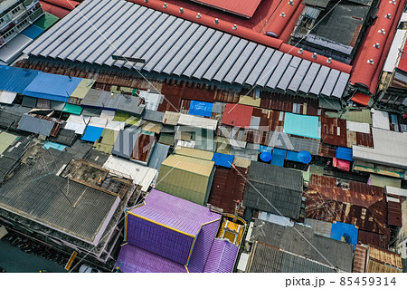 Maeklong Train Market, Talad Rom Hub, Ratchaburi, Thailand Maeklong Train Market, Talad Rom Hub, Ratchaburi, Thailand 85459314