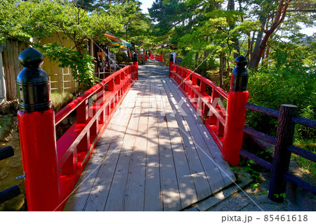 松島のシンボル 五大堂・最初の橋から五大堂へ進む透橋(透け橋)を望む・東北・仙台(1) 松島のシンボル 五大堂・最初の橋から五大堂へ進む透橋(透け橋)を望む・東北・仙台(1) 85461618