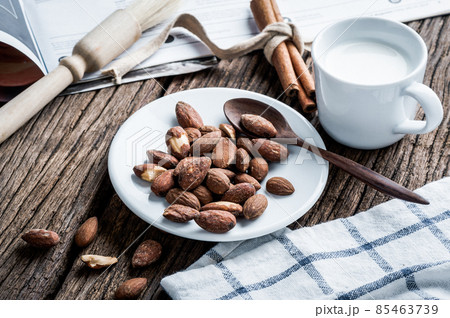 heap of almonds heap of almonds 85463739