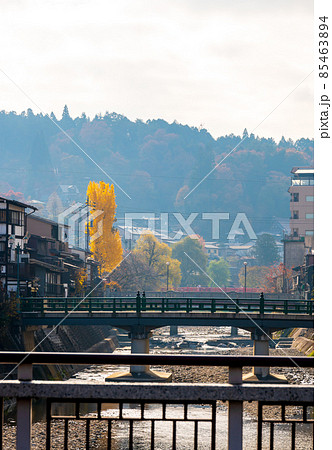 飛騨高山の市内（2021秋撮影） 85463894