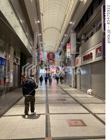 2022年元旦の難波 85470922