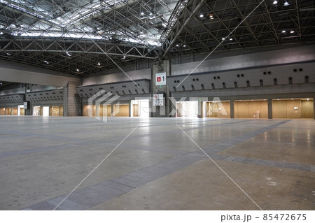 誰もいない東京ビッグサイト東ホール 85472675