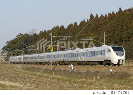 北陸本線 大聖寺-牛ノ谷 JR西日本 683系 T23+T33編成(金沢) サンダーバード 北陸本線 大聖寺-牛ノ谷 JR西日本 683系 T23+T33編成(金沢) サンダーバード 85472765