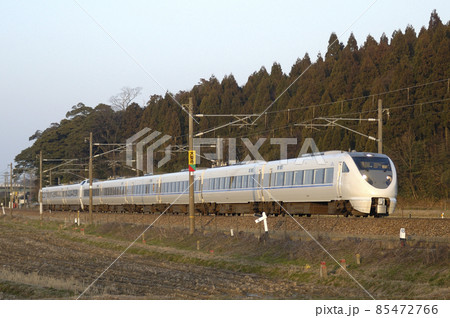 北陸本線　大聖寺－牛ノ谷　JR西日本　683系　T25＋T15編成（金沢）　サンダーバード 85472766