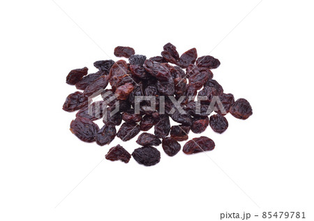 Raisins isolated on white background 85479781