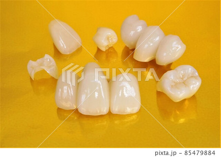 マスク生活のうちに歯医者で歯を綺麗にしましょう 85479884