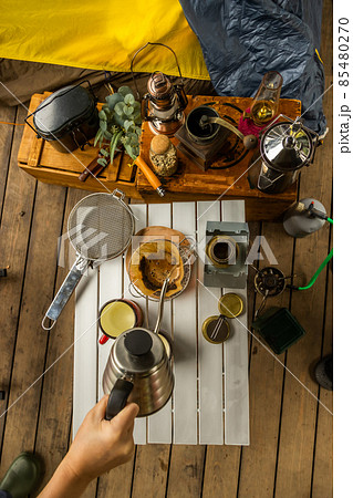 アウトドアでコーヒー Authentic coffee to enjoy outdoors アウトドアでコーヒー Authentic coffee to enjoy outdoors 85480270