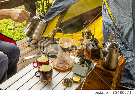 アウトドアでコーヒー Authentic coffee to enjoy outdoors アウトドアでコーヒー Authentic coffee to enjoy outdoors 85480271