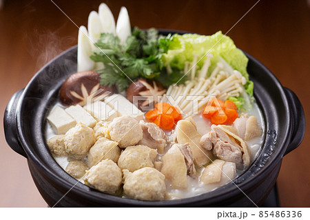 鍋料理 水炊き 鶏鍋 鍋イメージ 鶏団子 とりつくね 肉だんご 肉団子鍋 鍋料理 水炊き 鶏鍋 鍋イメージ 鶏団子 とりつくね 肉だんご 肉団子鍋 85486336