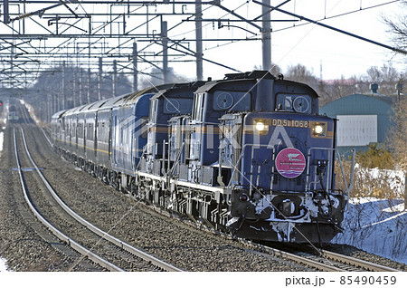 千歳線　島松－北広島　JR北海道　DD51-1068+DD51＋24系　トワイライトエクスプレス 85490459