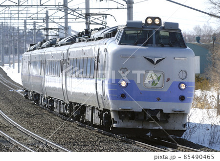 千歳線　島松－北広島　JR北海道　781系　L102編成（札幌）　すずらん 85490465