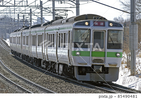千歳線　島松－北広島　JR北海道　721系　F3203編成（札幌）　快速　エアポート 85490481
