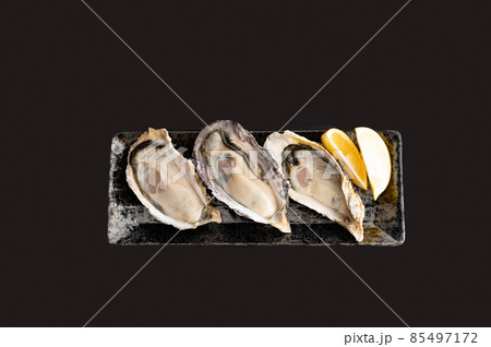 冬の味覚真牡蠣 85497172