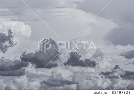 曇り空 85497323