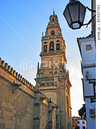 スペイン コルドバ 世界遺産 メスキータ・コルドバ大聖堂の塔 スペイン コルドバ 世界遺産 メスキータ・コルドバ大聖堂の塔 85497761