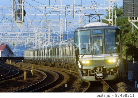JR西日本223系 新快速 JR西日本223系 新快速 85498511