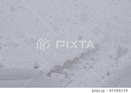 大雪の大内宿　福島 85499239