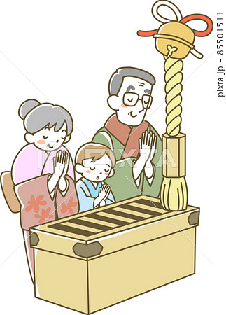 初詣でお祈りするシニア夫婦と孫 初詣でお祈りするシニア夫婦と孫 85501511