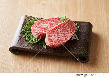 国産和牛　厚切りモモ肉（シンシン） 85503068