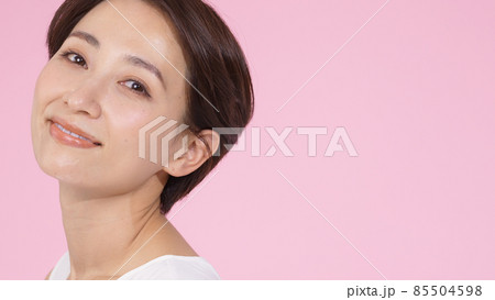 ビューティーイメージ 笑顔 春 ビューティーイメージ 笑顔 春 85504598