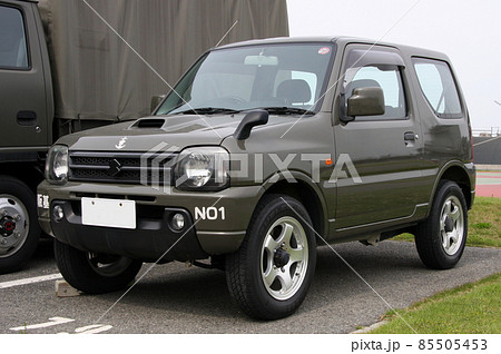 海上自衛隊仕様の四輪駆動軽自動車（一般公開時） 85505453