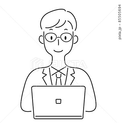 手描き風・パソコンを操作する笑顔の男性のベクターイラスト 85505694