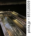 夜の駐車場 85510009
